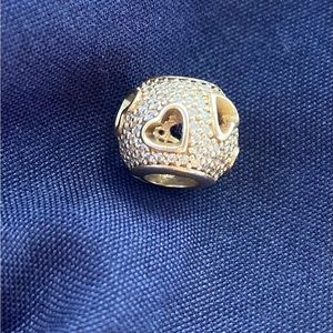 Pandora 14 k heart charm